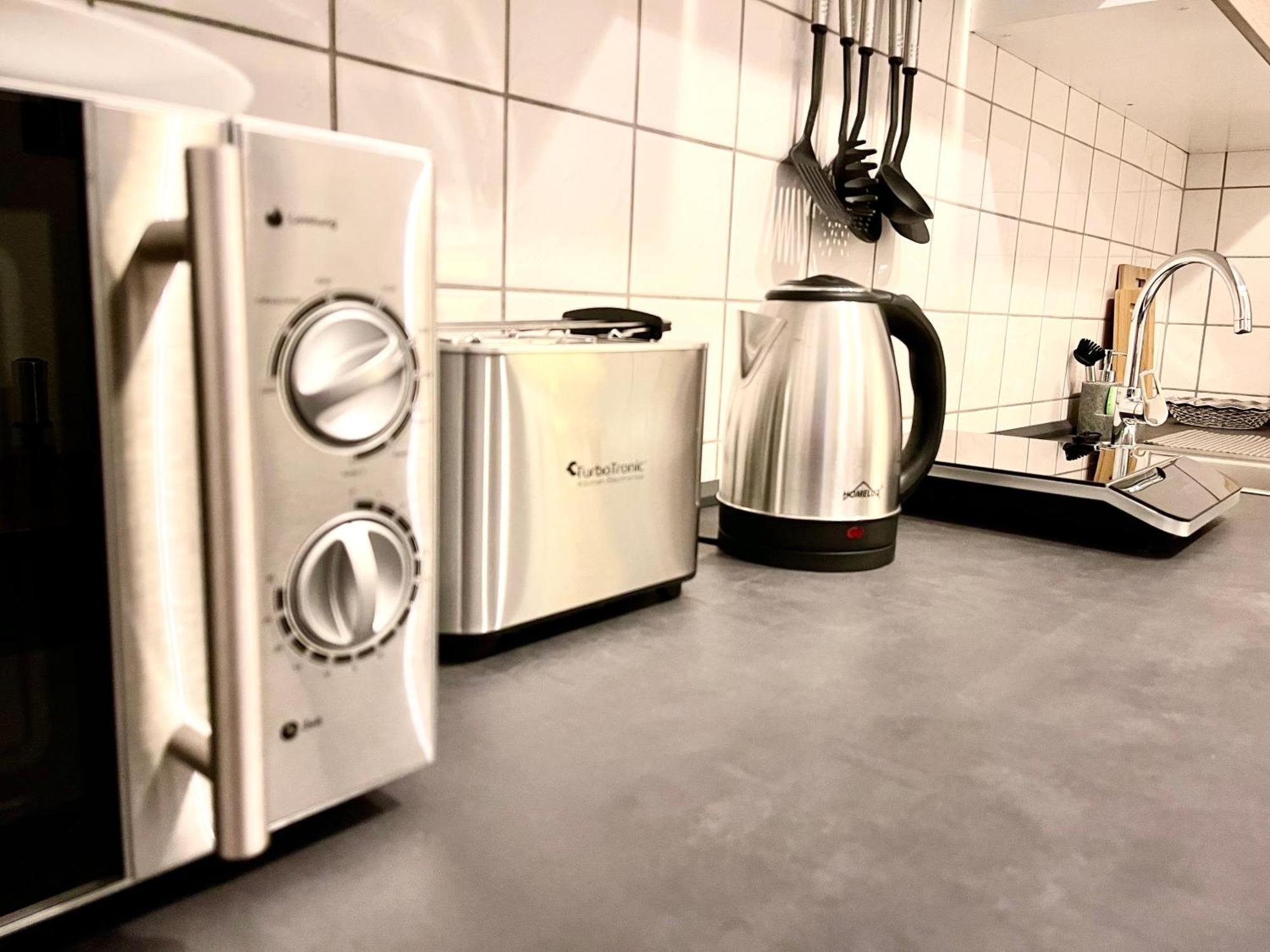 Tunnel Apartment - Nordbahntrasse, Kontaktloser Self-Check-In, Netflix Wuppertal Zewnętrze zdjęcie
