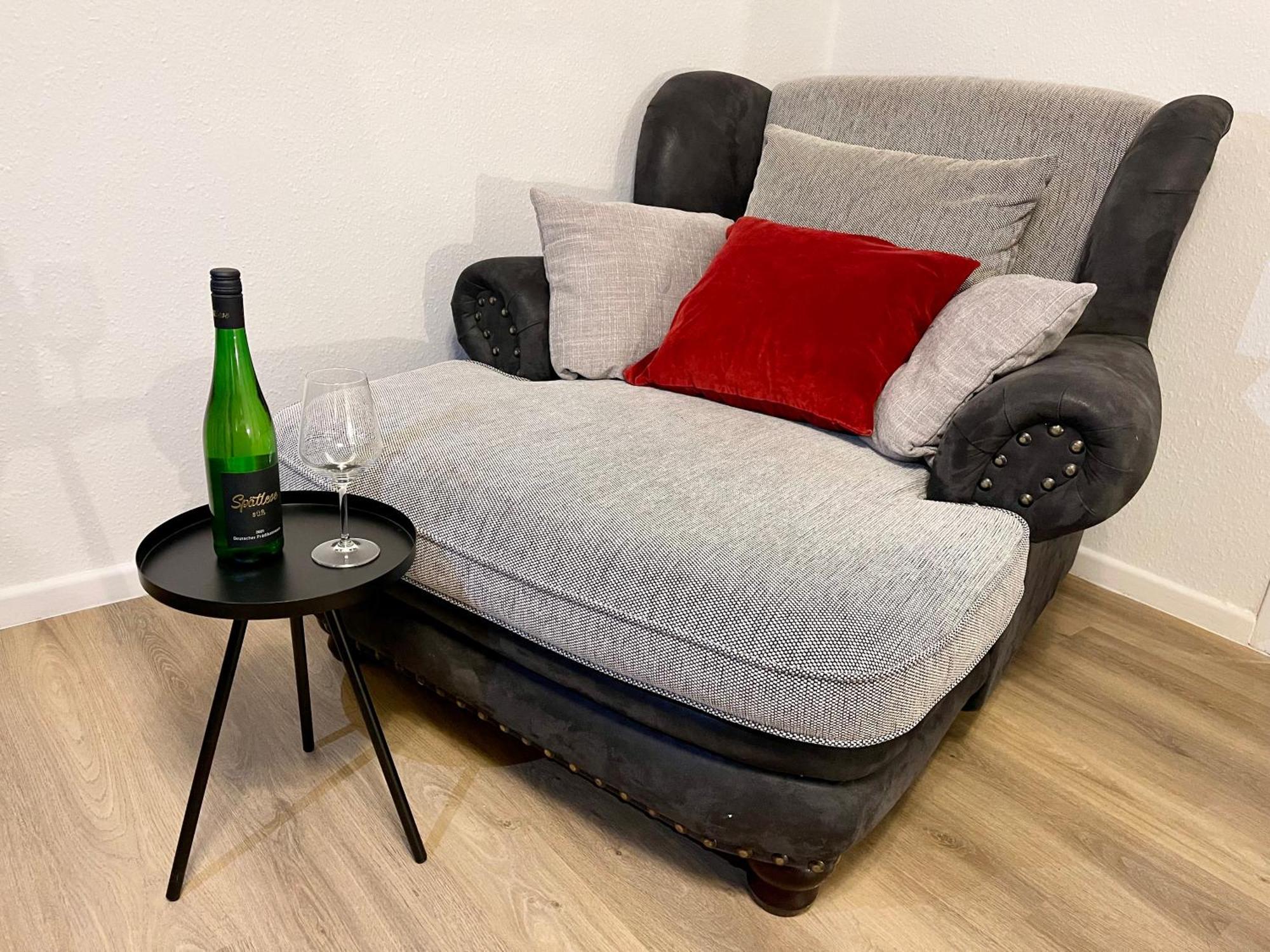 Tunnel Apartment - Nordbahntrasse, Kontaktloser Self-Check-In, Netflix Wuppertal Zewnętrze zdjęcie