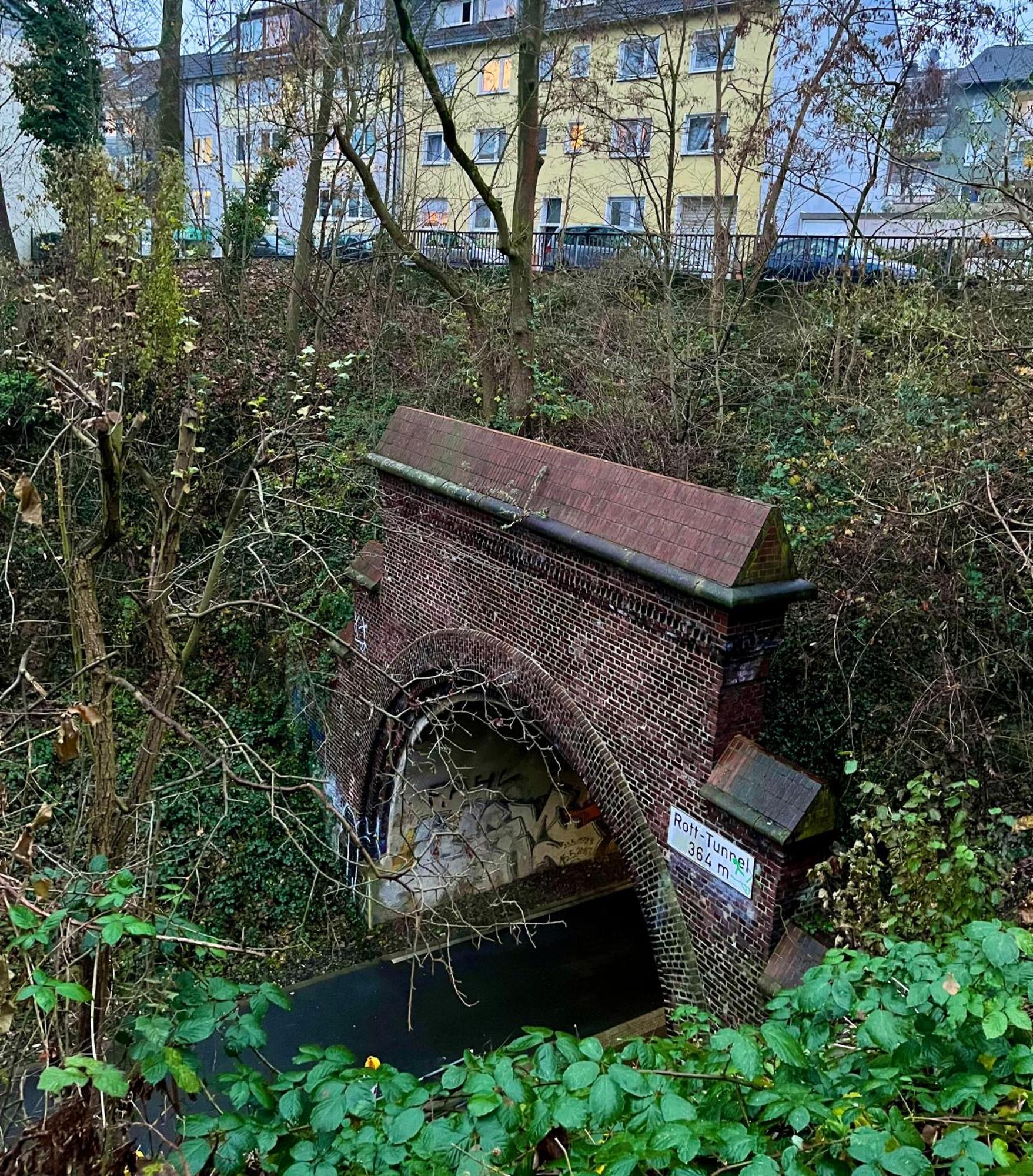 Tunnel Apartment - Nordbahntrasse, Kontaktloser Self-Check-In, Netflix Wuppertal Zewnętrze zdjęcie